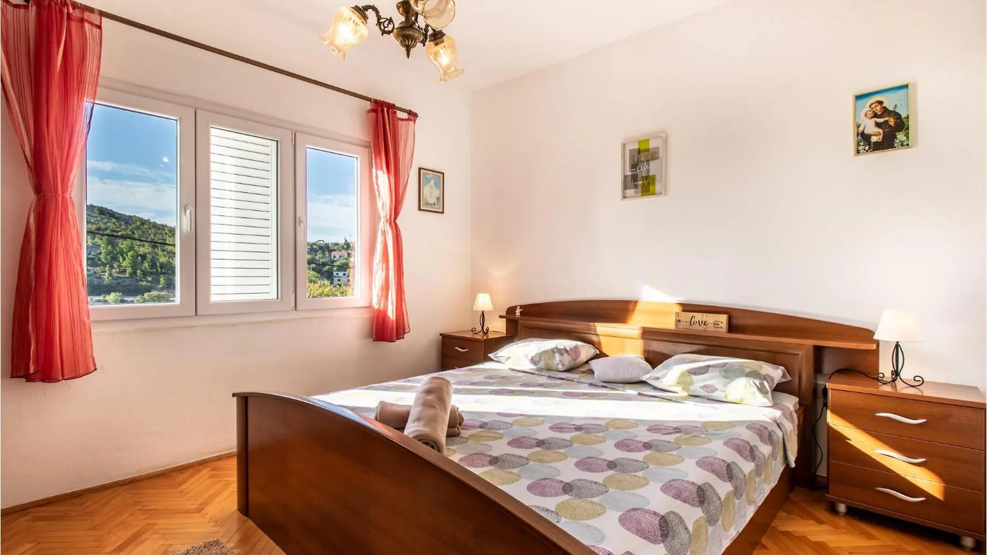 3 Bedroom Stunning Home In Modric Rovanjska