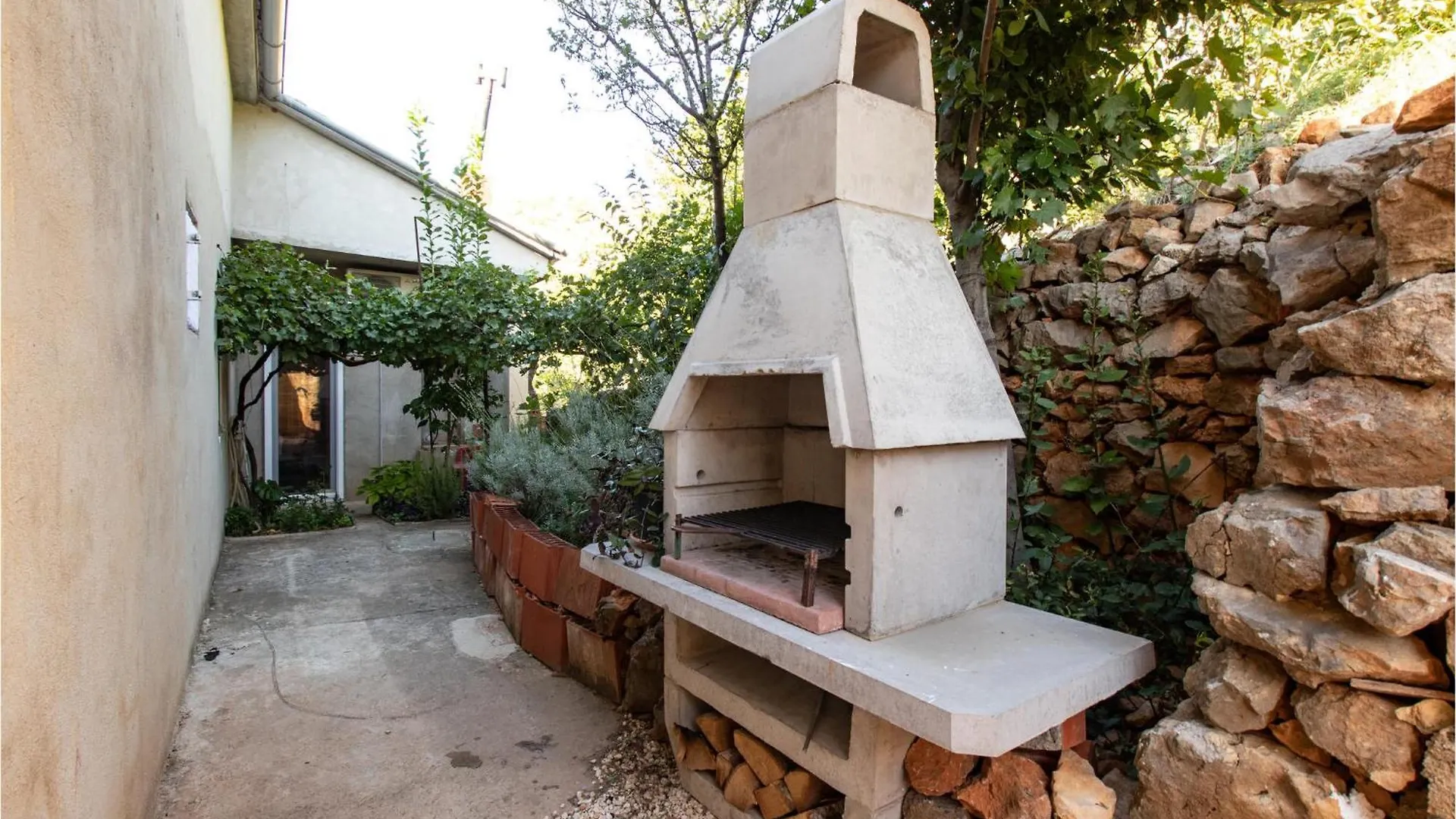 Διαμέρισμα 3 Bedroom Stunning Home In Modric Rovanjska Κροατία